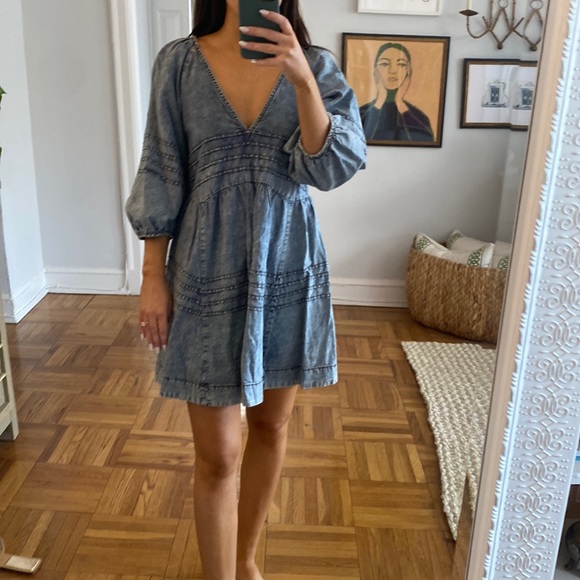 Free People Dresses & Skirts - Free people denim dress with open back